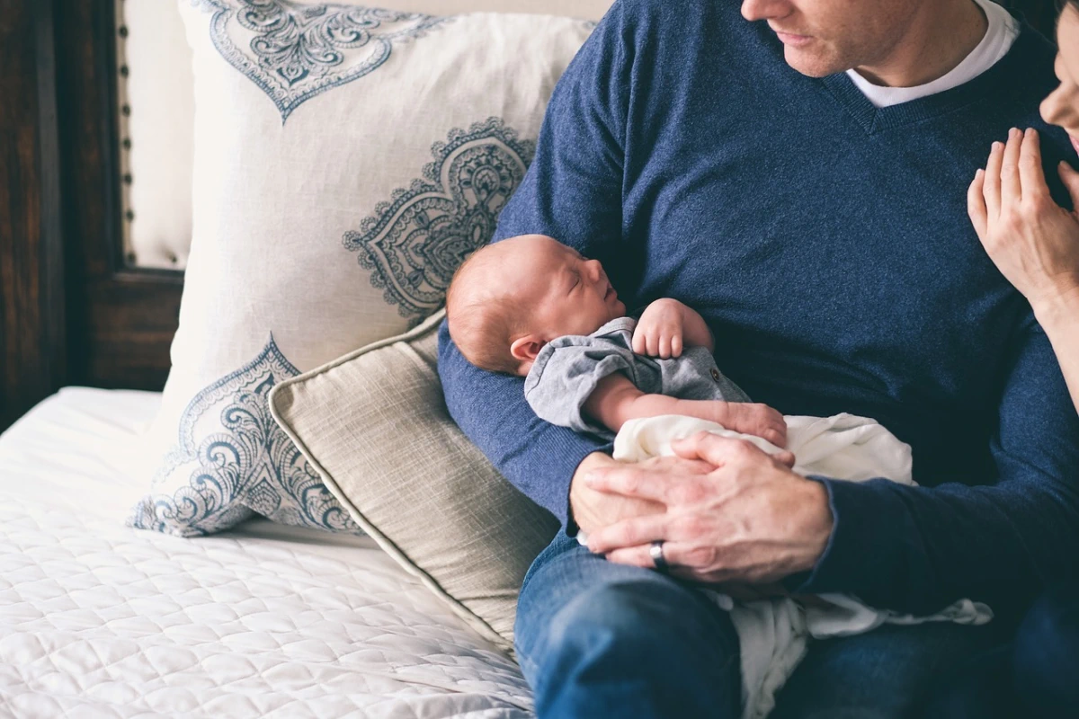 Bonus natalità 2026 è ufficiale, il Governo conferma nuovi e forti aiuti per le famiglie (2)