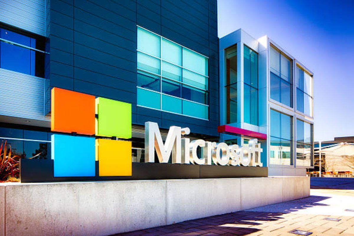 Microsoft dà l'addio a Windows