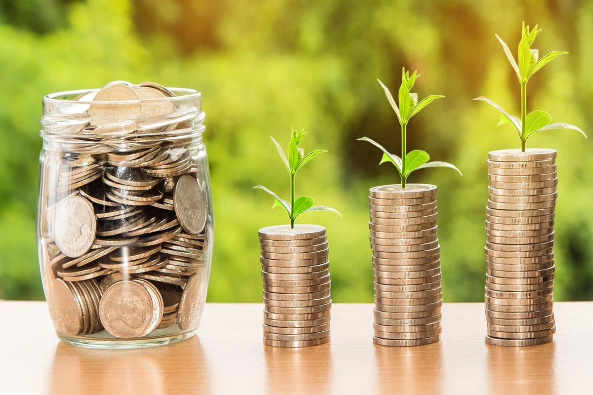 Panico under 35 prestiti inaccessibili. La stretta di bankitalia fa esplodere i costi ecco quanto pagherai in più per ogni 1.000€ richiesti (1)