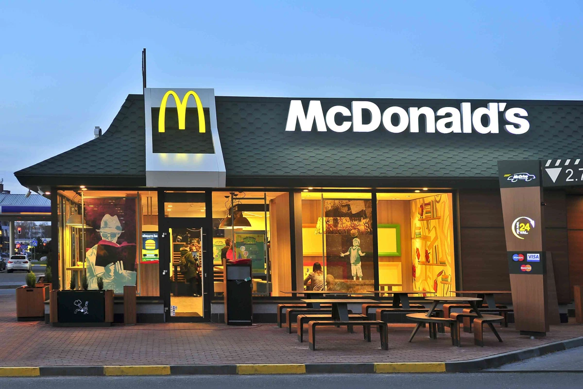 Boom di posti nei McDonald’s di Roma oltre 100 assunzioni, come candidarsi ai Recruiting Day (1)